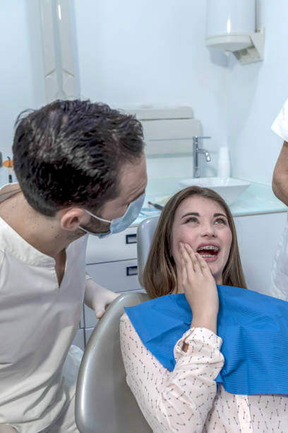 Best Holiday Emergency Dentist in Lennox, SD